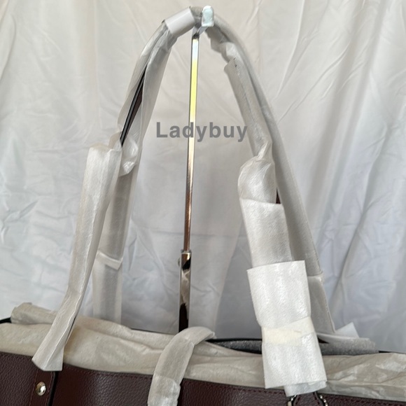 ❇️NWT coach market tote in Polished pebble leather - Picture 3 of 11